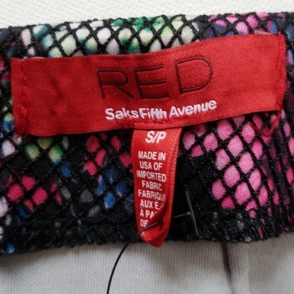 NEW! RED by Saks 5th Ave Floral Scuba Mini Skirt S. - Picture 7 of 8